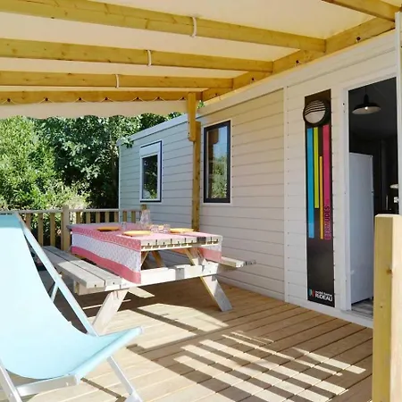 Camping 4 Etoiles - Piscine - Eeiaee La Trinité-sur-Mer Esterno foto